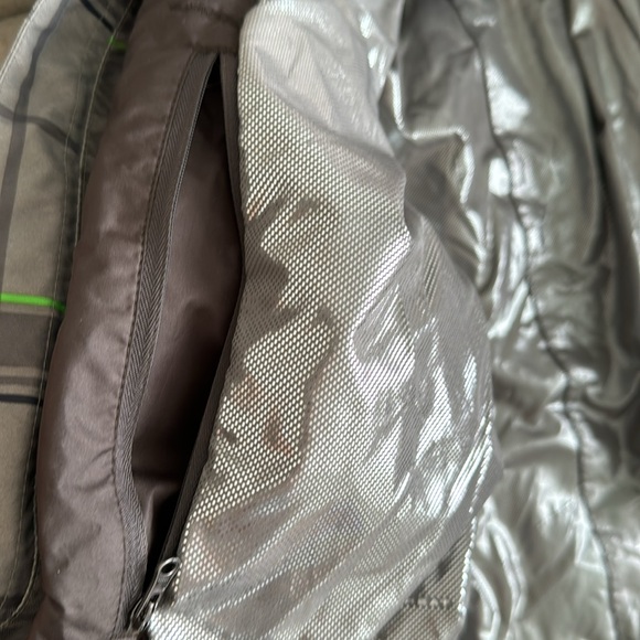 Columbia Thermal Comfort Omni Heat Interchange GreyNeon Green XL  Worn Once - Picture 8 of 8